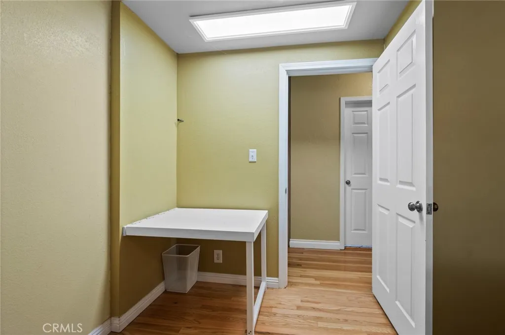 18724 S Brighton, Gardena, California 90248 home-pic-33
