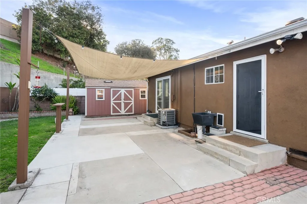 18724 S Brighton, Gardena, California 90248 home-pic-40