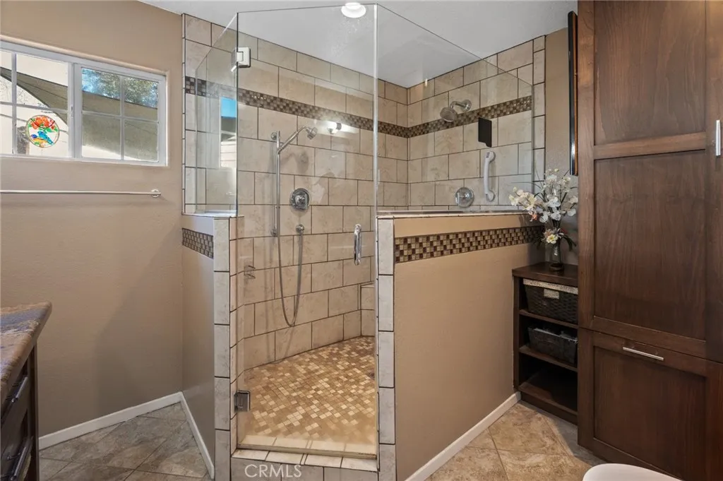 18724 S Brighton, Gardena, California 90248 home-pic-20