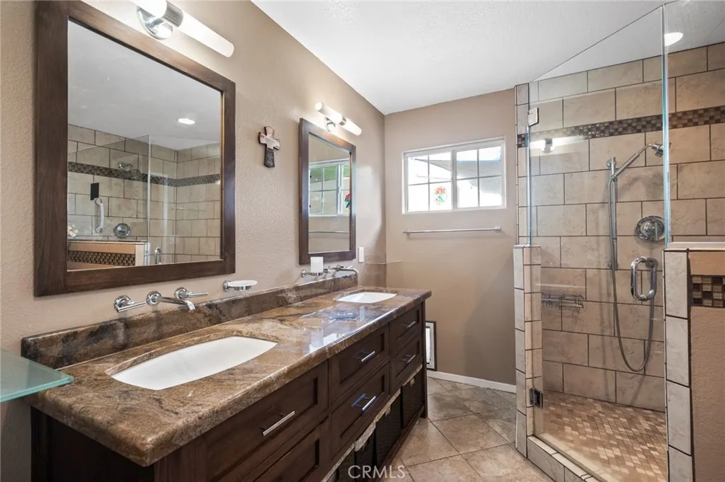 18724 S Brighton, Gardena, California 90248 home-pic-19