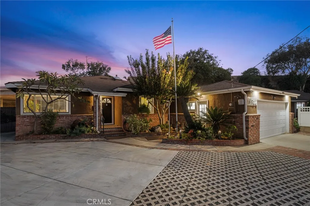 18724 S Brighton, Gardena, California 90248 home-pic-53
