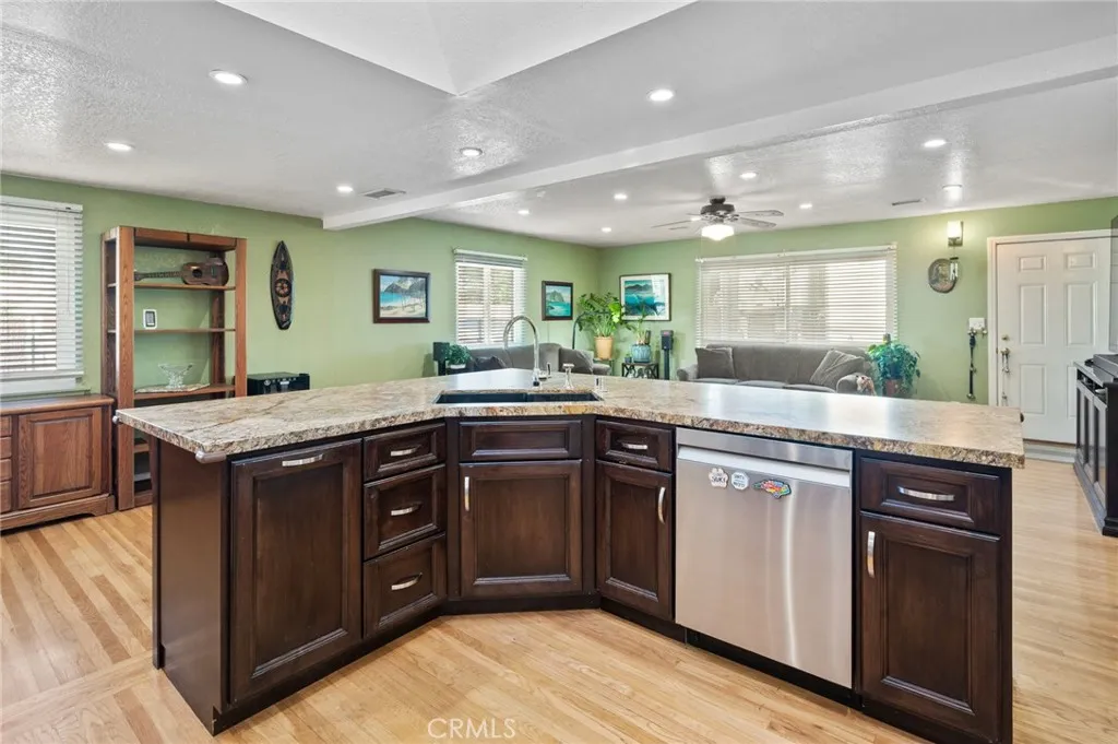 18724 S Brighton, Gardena, California 90248 home-pic-10