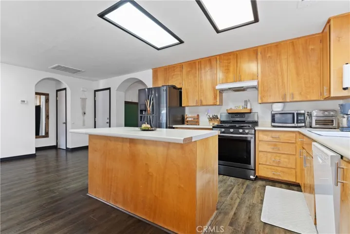 158 Calle Arroyo, Shandon, California 93461