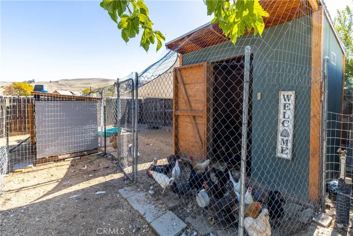 158 Calle Arroyo, Shandon, California 93461