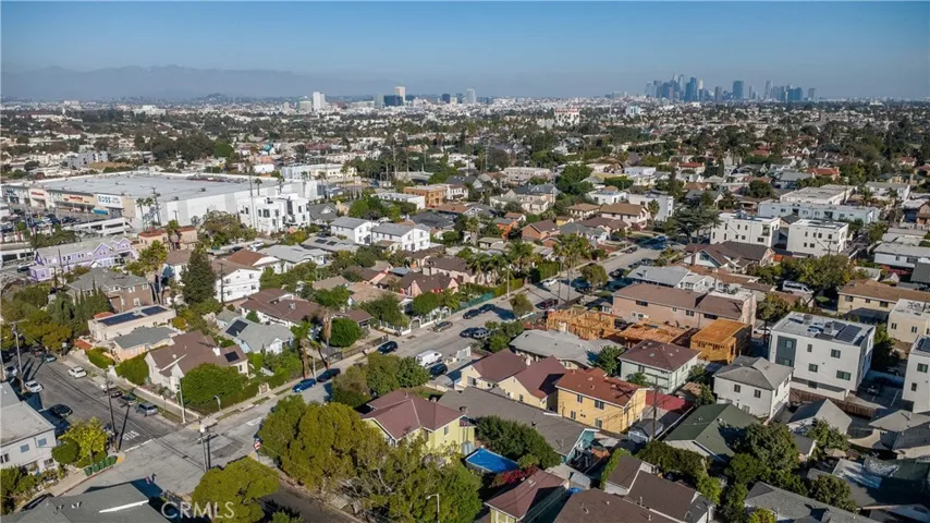 4562 Lomita, Los Angeles, California 90019