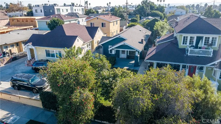 4562 Lomita, Los Angeles, California 90019