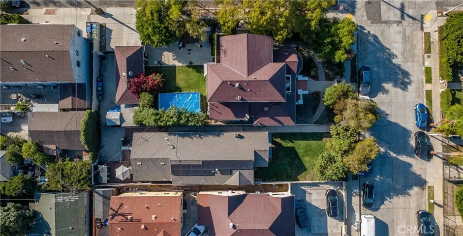 4562 Lomita, Los Angeles, California 90019