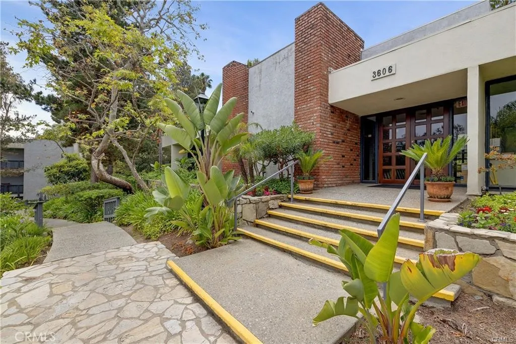 3605 W Hidden Lane 309, Rolling Hills Estates, California 90274 home-pic-23