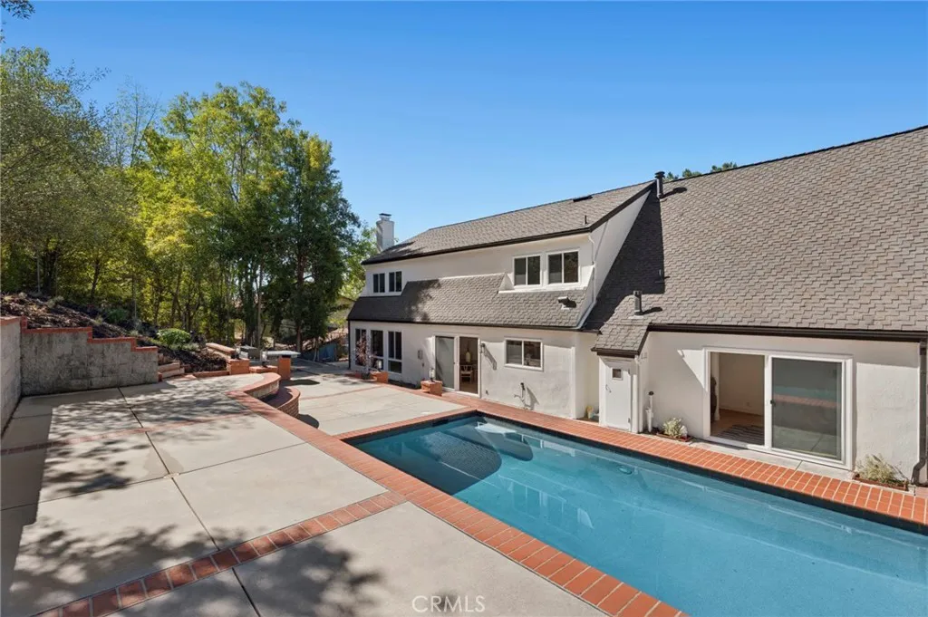 10222 Deerhill, Santa Ana, California 92705 home-pic-33