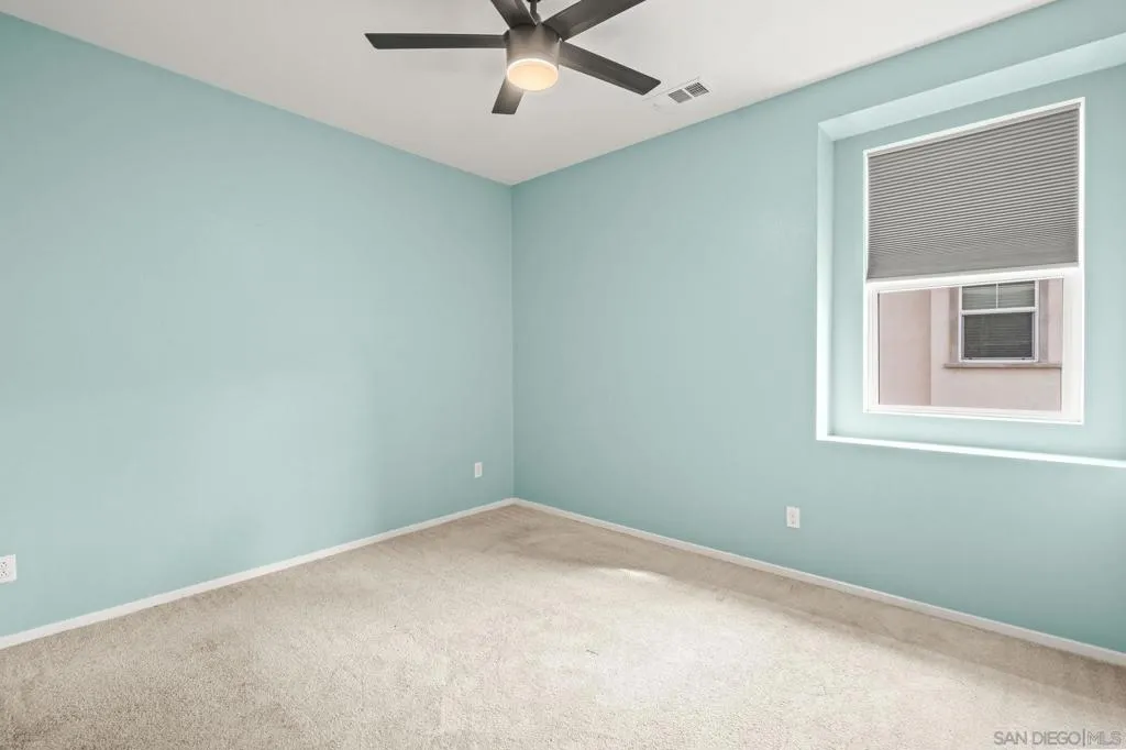5361 Calle Rockfish 68, San Diego, California 92154 home-pic-22