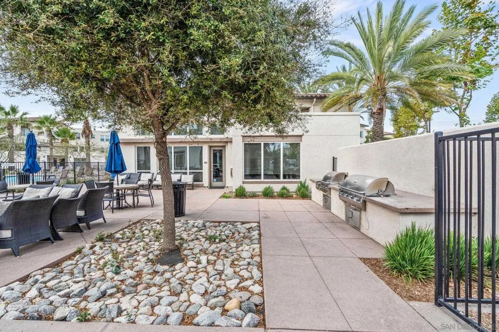 5361 Calle Rockfish 68, San Diego, California 92154 home-pic-44