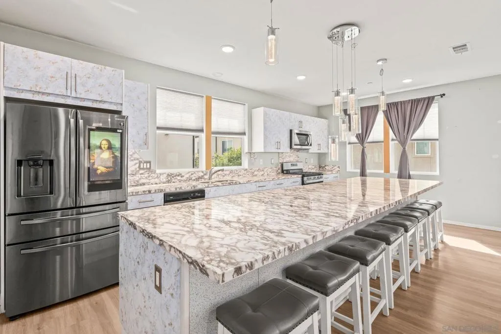 5361 Calle Rockfish 68, San Diego, California 92154 home-pic-15