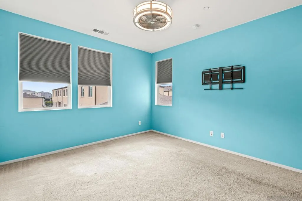 5361 Calle Rockfish 68, San Diego, California 92154 home-pic-27