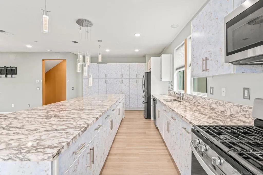 5361 Calle Rockfish 68, San Diego, California 92154 home-pic-13