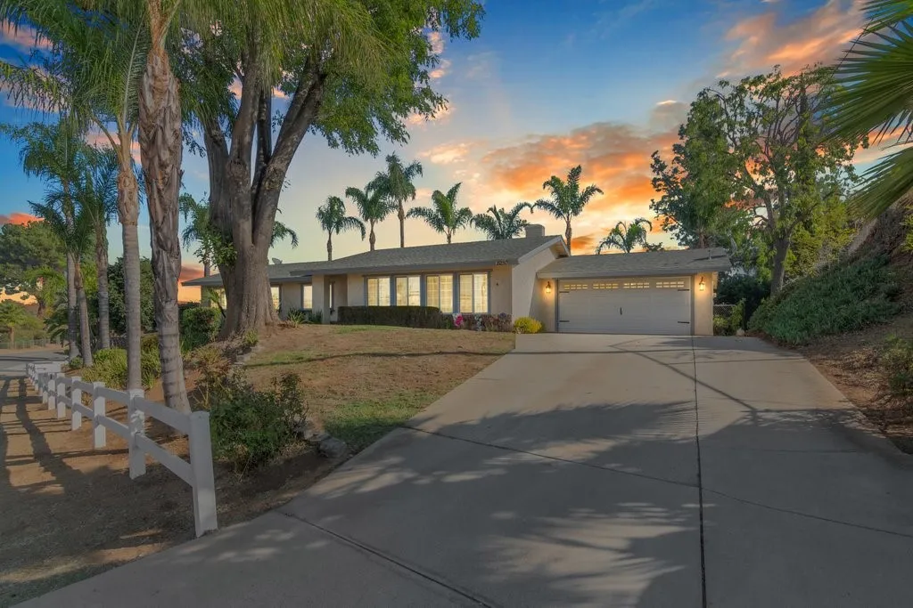 15250 Golden Star, Riverside, California 92506 home-pic-4