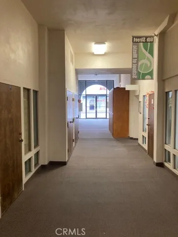 15 N 6th Street E, Redlands, California 92373