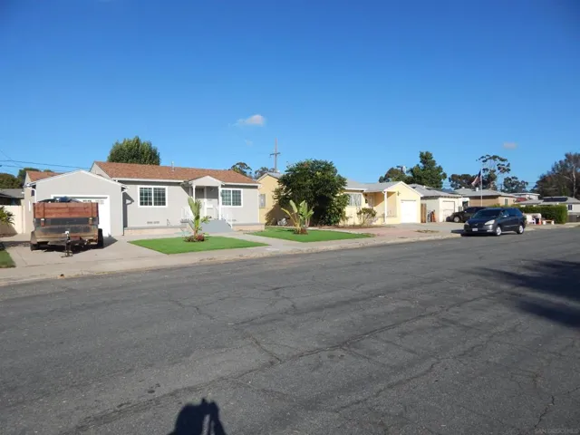 5468 Chollas Station Rd, San Diego, California 92105