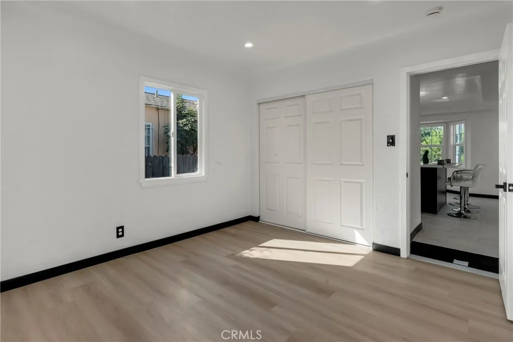11204 Alvaro, Los Angeles, California 90059 home-pic-29