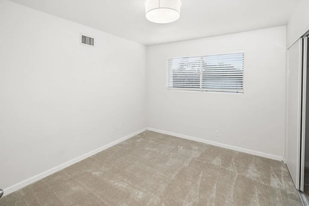 2324 Montclair St, San Diego, California 92104 home-pic-46
