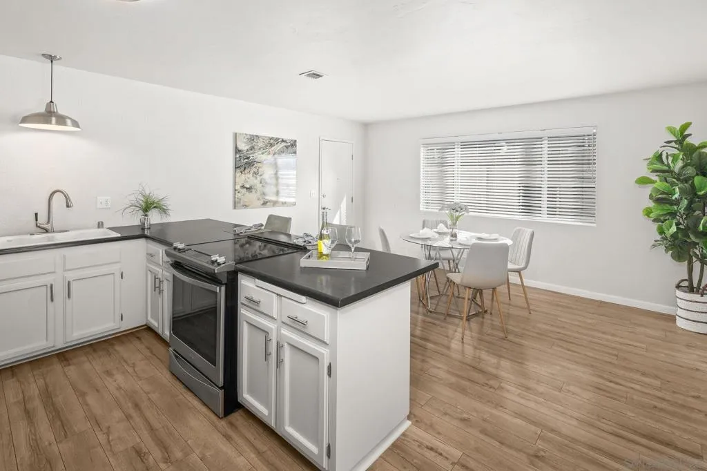 2324 Montclair St, San Diego, California 92104 home-pic-19