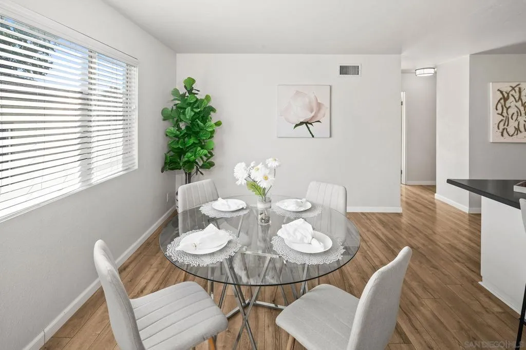 2324 Montclair St, San Diego, California 92104 home-pic-25