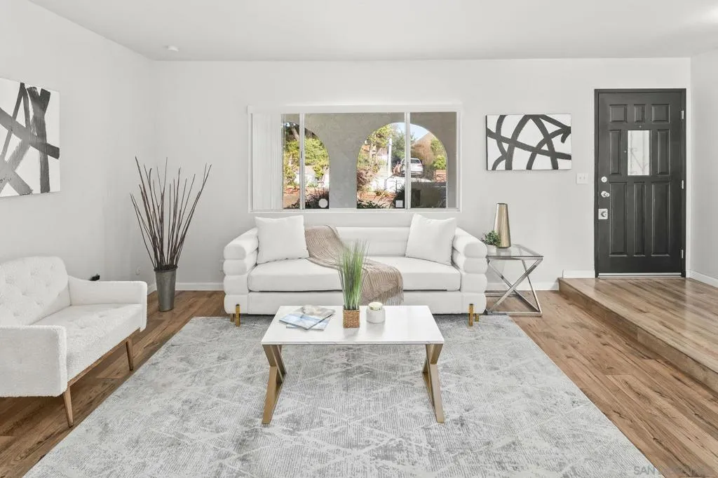 2324 Montclair St, San Diego, California 92104 home-pic-4