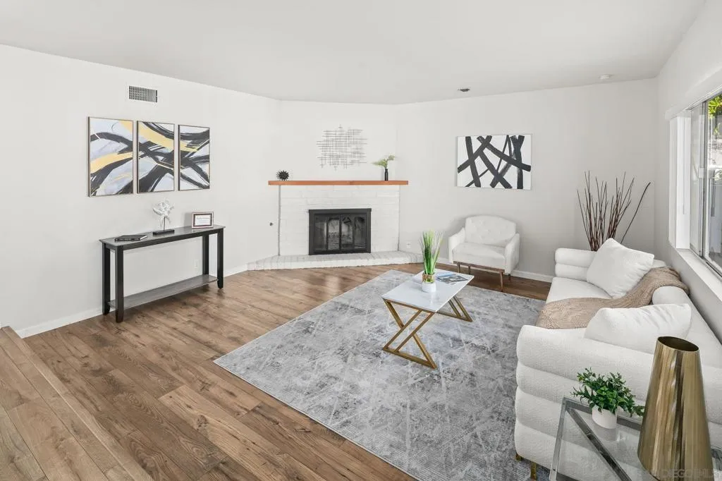 2324 Montclair St, San Diego, California 92104 home-pic-15
