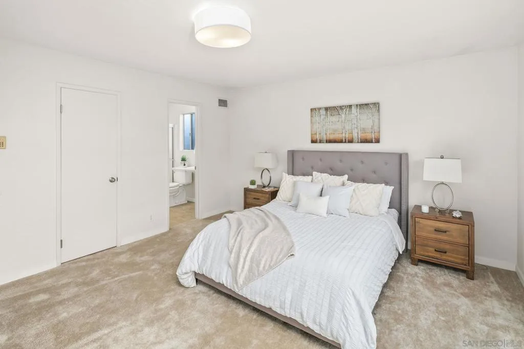 2324 Montclair St, San Diego, California 92104 home-pic-29