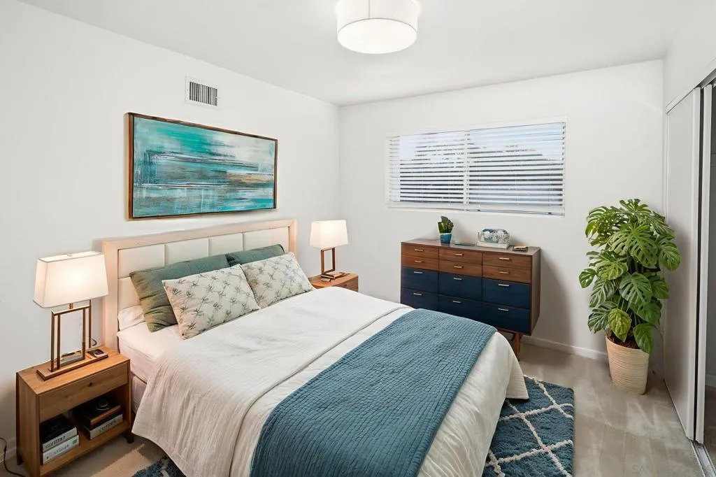 2324 Montclair St, San Diego, California 92104 home-pic-44
