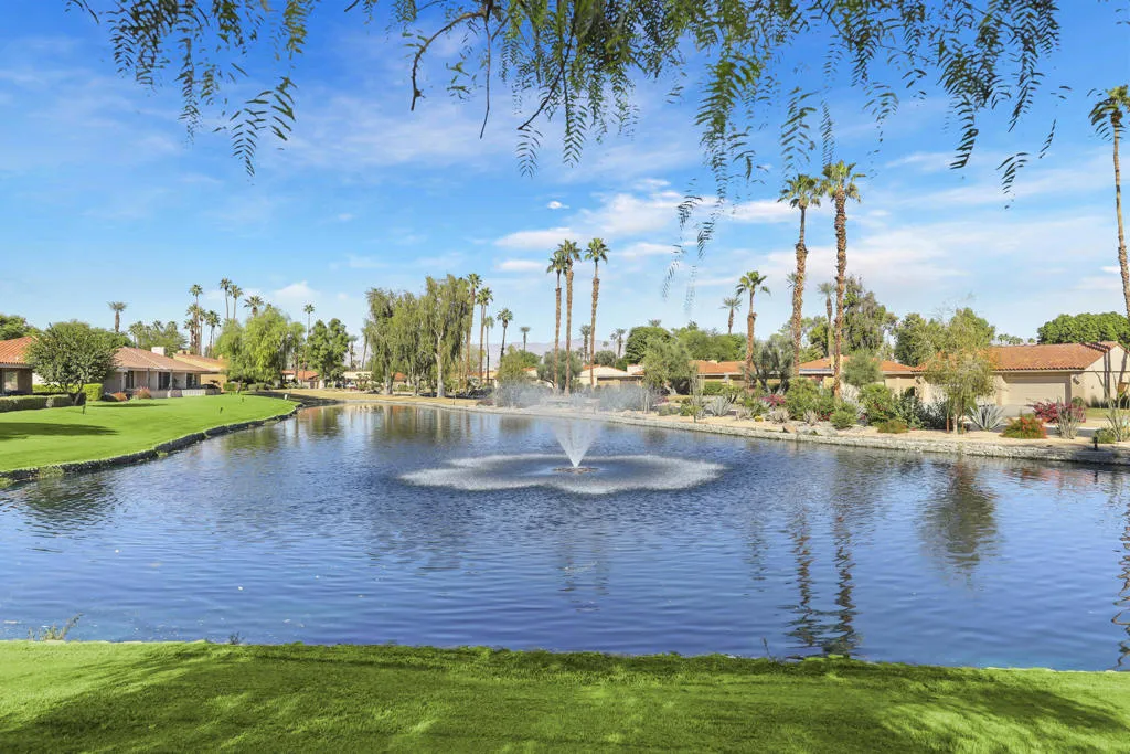 2 Valencia Drive, Rancho Mirage, California 92270 home-pic-1