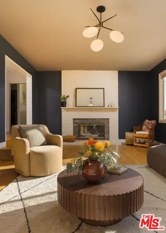 1337 E Palmer Avenue, Glendale, California 91205