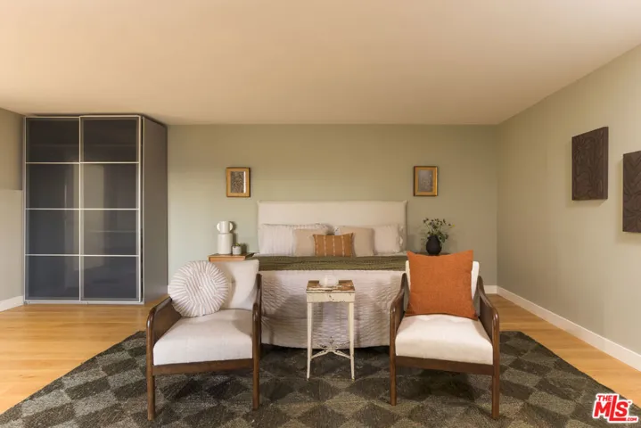 1337 E Palmer Avenue, Glendale, California 91205