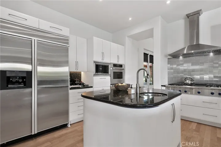 Gourmet Kitchen
