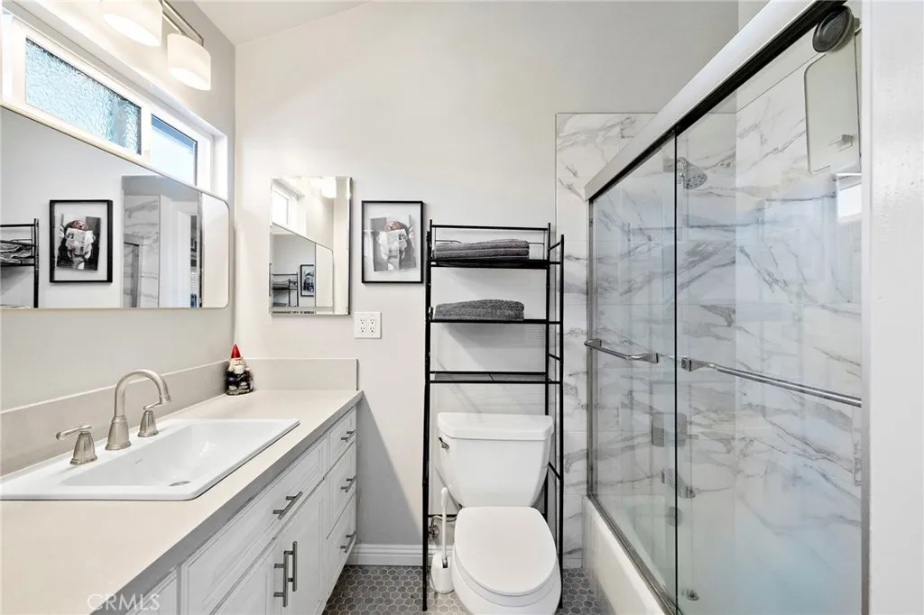2152 N Cleveland Street, Orange, California 92865 home-pic-34