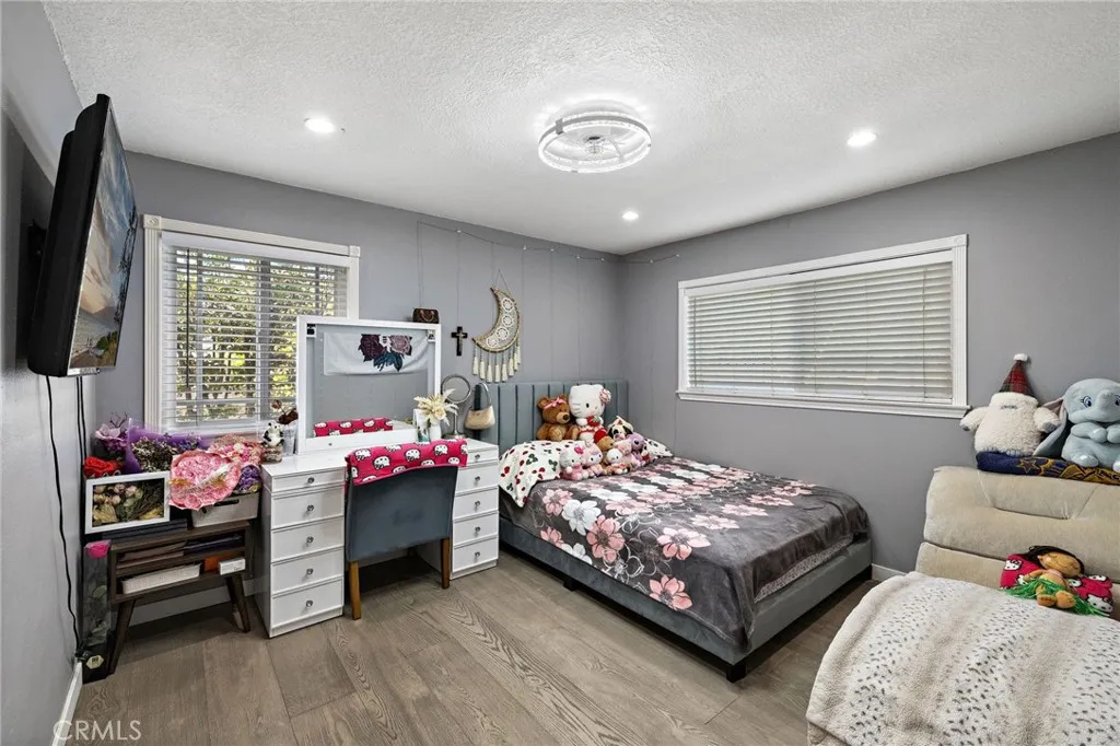 2152 N Cleveland Street, Orange, California 92865 home-pic-37