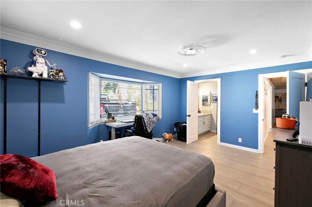 2152 N Cleveland Street, Orange, California 92865 home-pic-32