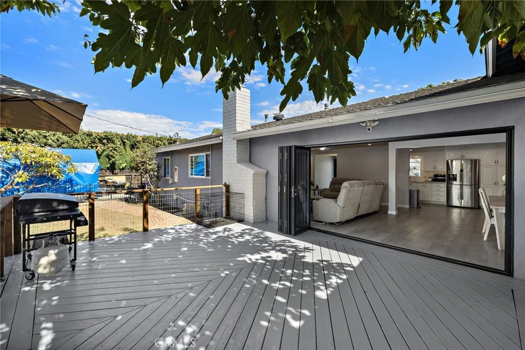 2152 N Cleveland Street, Orange, California 92865 home-pic-24