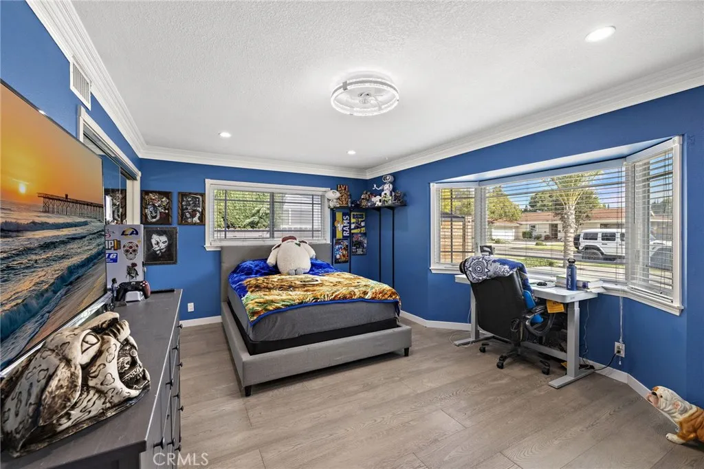 2152 N Cleveland Street, Orange, California 92865 home-pic-31