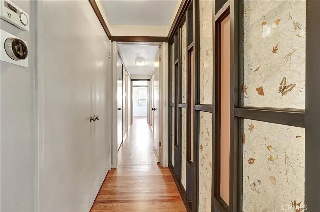 7048 Vanscoy, North Hollywood, California 91605 home-pic-18