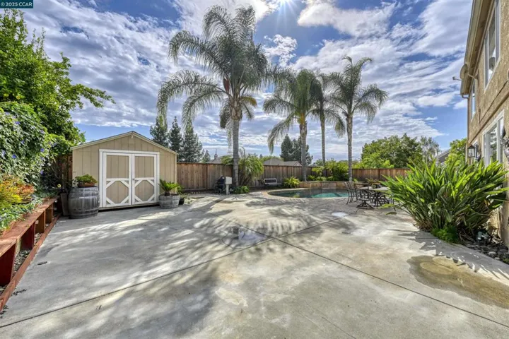 713 Tennyson Dr, Livermore, California 94551