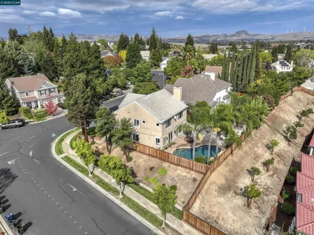 713 Tennyson Dr, Livermore, California 94551