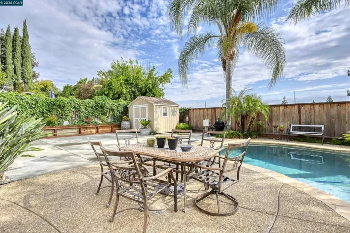 713 Tennyson Dr, Livermore, California 94551