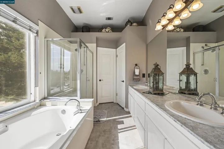 713 Tennyson Dr, Livermore, California 94551