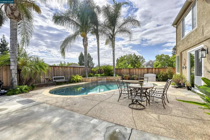 713 Tennyson Dr, Livermore, California 94551