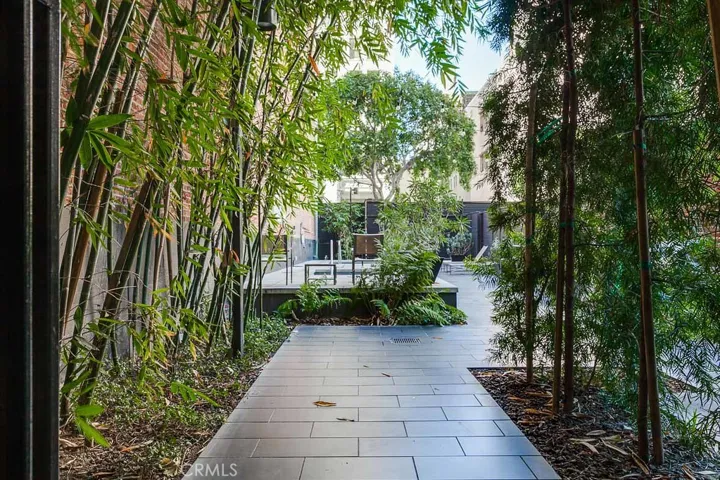 Gated community path