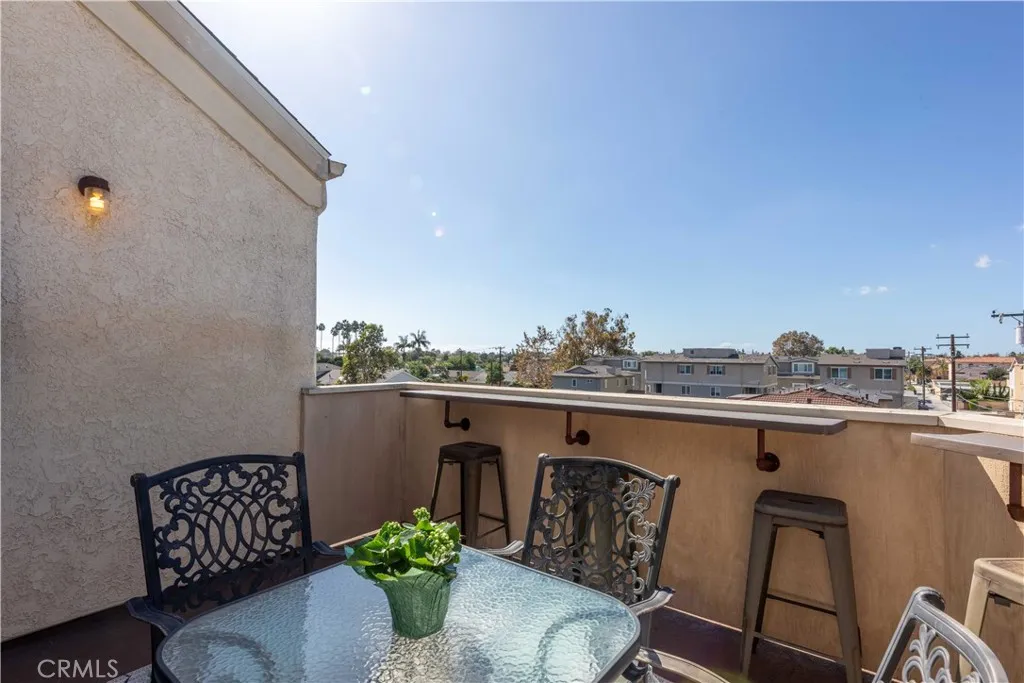 3845 Farquhar, Los Alamitos, California 90720 home-pic-32