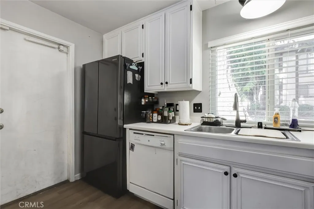 4687 Knickerbocker, Riverside, California 92501 home-pic-7
