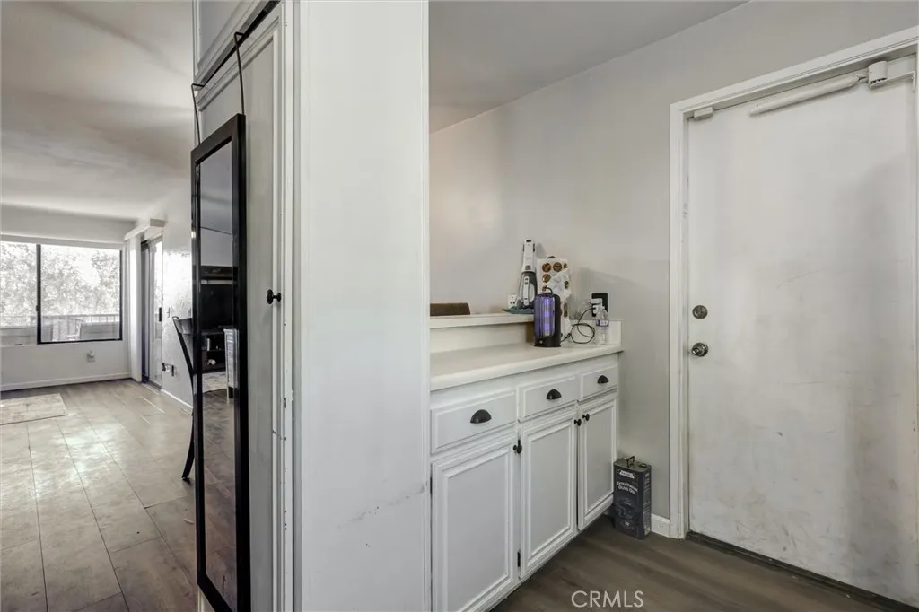 4687 Knickerbocker, Riverside, California 92501 home-pic-8