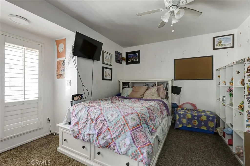 4687 Knickerbocker, Riverside, California 92501 home-pic-18