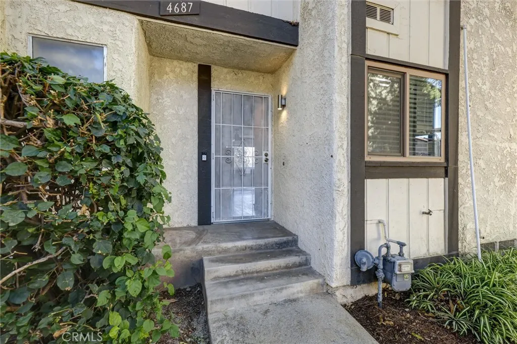 4687 Knickerbocker, Riverside, California 92501 home-pic-25